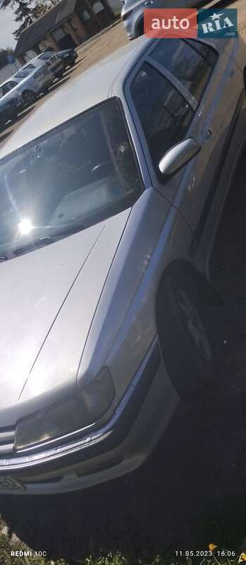 Седан Peugeot 605 1998 в Самборі