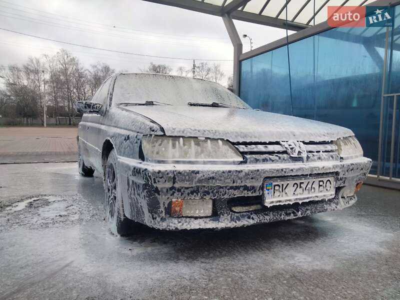 Седан Peugeot 605 1997 в Ровно