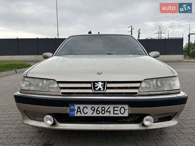 Седан Peugeot 605 1992 в Рожище