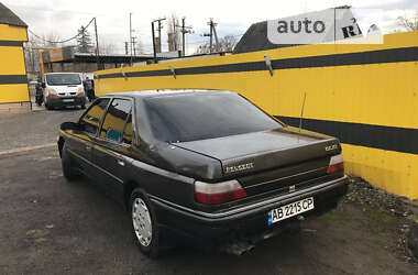 Седан Peugeot 605 1990 в Гайвороні