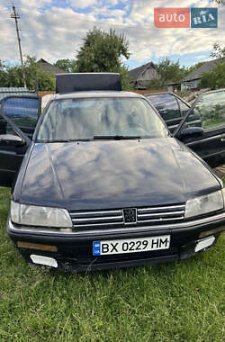 Седан Peugeot 605 1990 в Городке