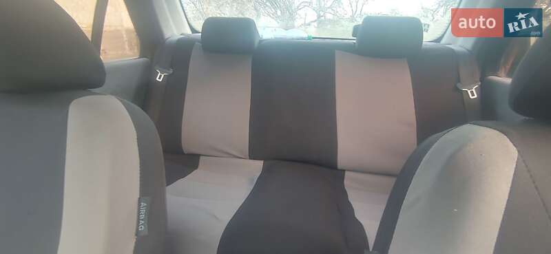 Седан Peugeot 605 1990 в Старом Самборе