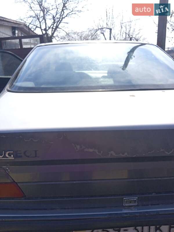 Седан Peugeot 605 1990 в Черкасах