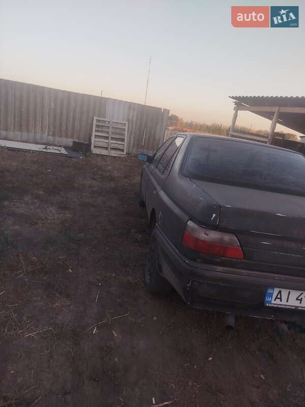 Седан Peugeot 605 1993 в Кривом Озере