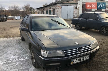 Седан Peugeot 605 1990 в Богуславе