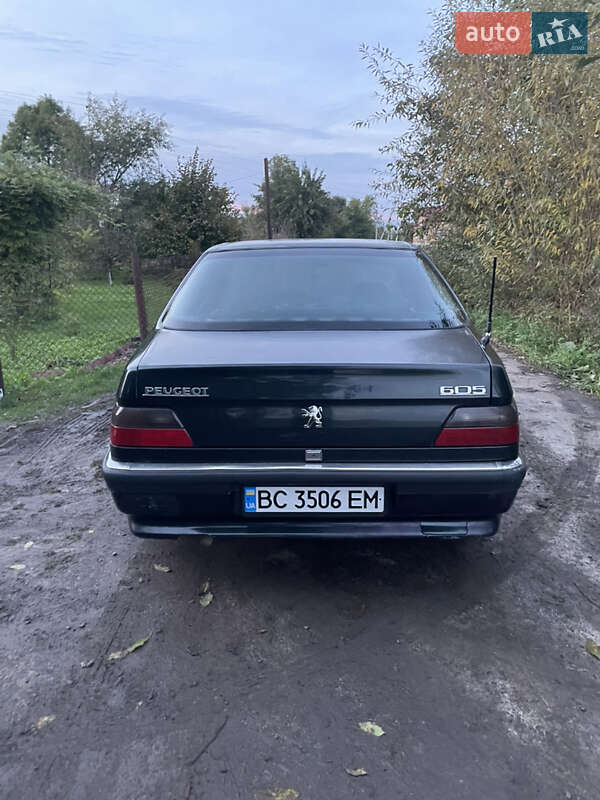 Седан Peugeot 605 1995 в Буську