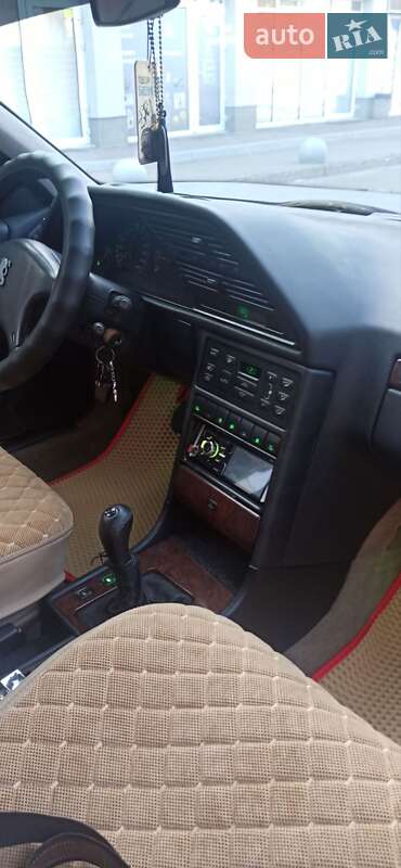 Седан Peugeot 605 1996 в Вышгороде