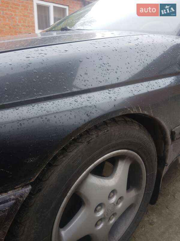 Седан Peugeot 605 1999 в Калиновке