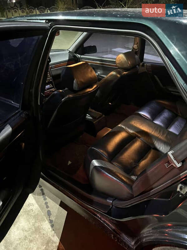 Седан Peugeot 605 1996 в Млиніві