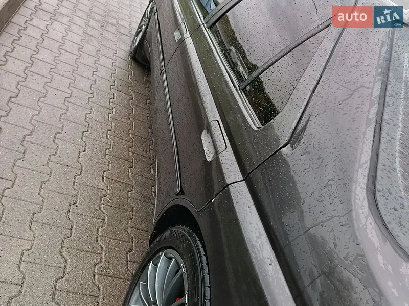 Peugeot 605
