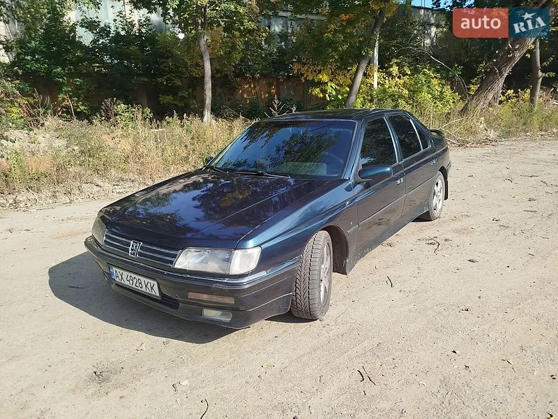 Peugeot 605