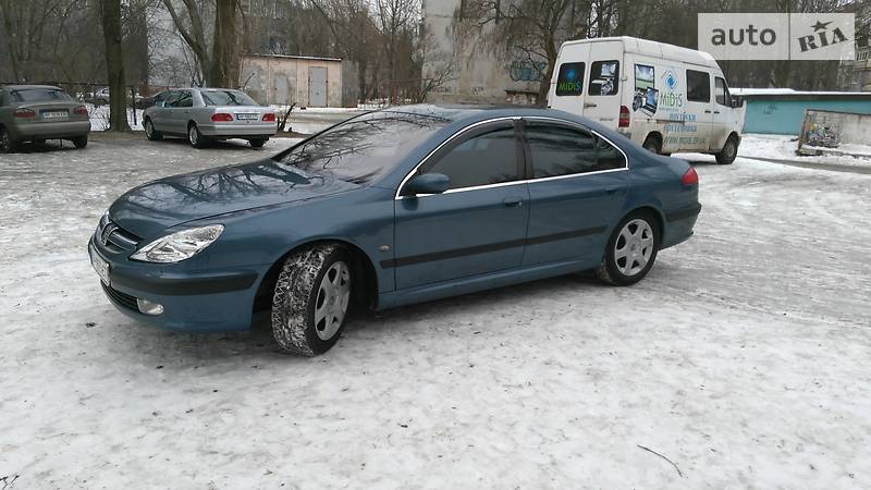 Peugeot 607 2001