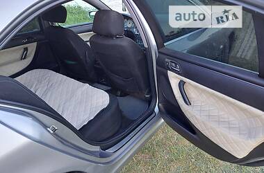 Седан Peugeot 607 2001 в 