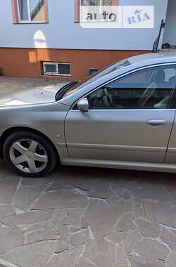 Седан Peugeot 607 2005 в 