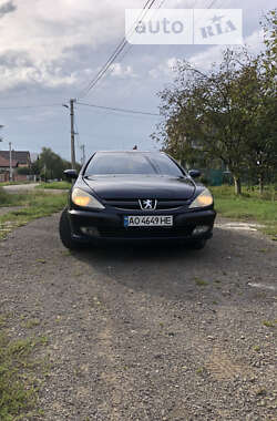 Седан Peugeot 607 2003 в Мукачево