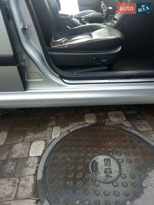 Седан Peugeot 607 2004 в Тульчині