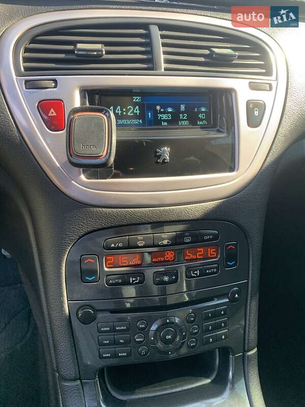 Седан Peugeot 607 2006 в Днепре