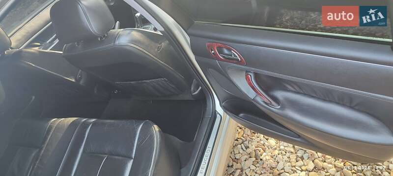 Седан Peugeot 607 2005 в Новом Роздоле