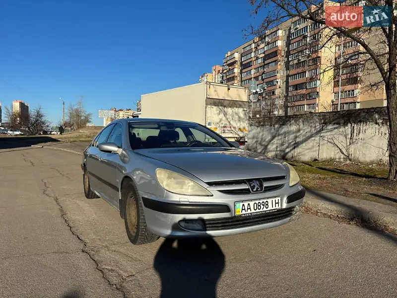 Peugeot 607 2004