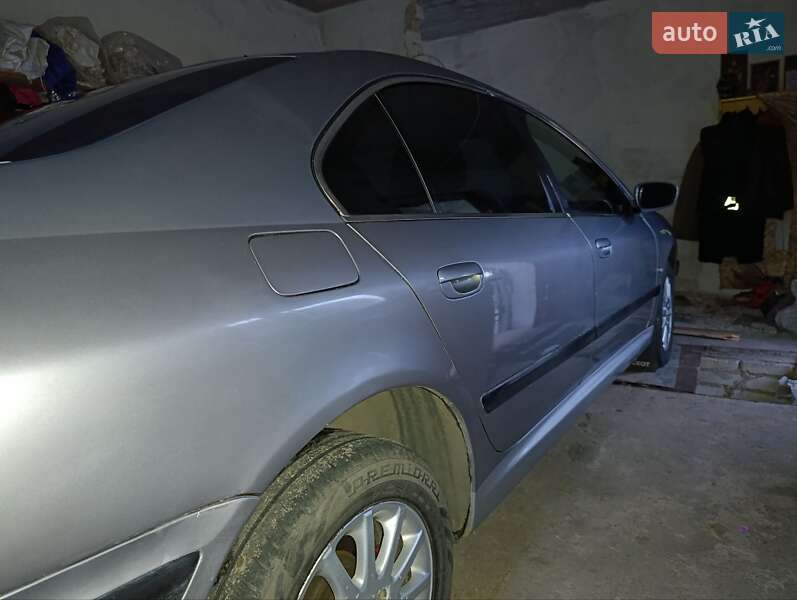 Седан Peugeot 607 2001 в Павлограді