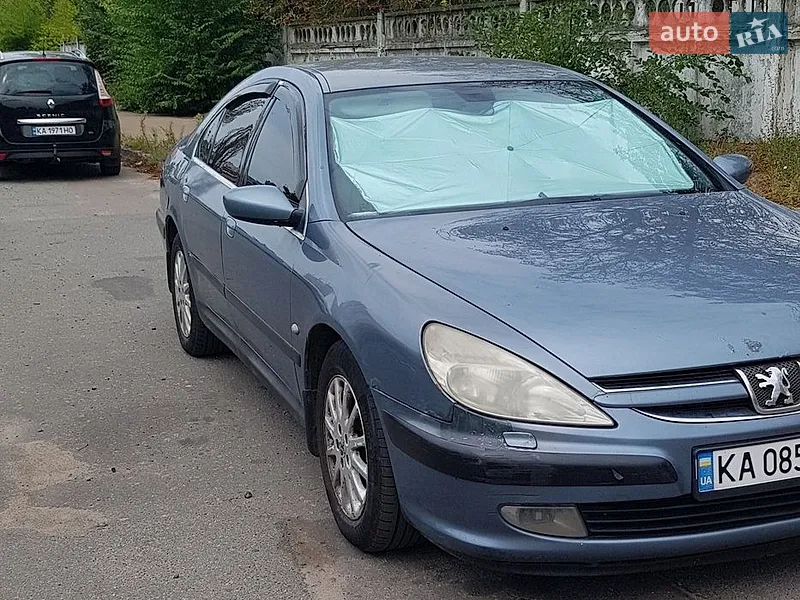 Peugeot 607 2001