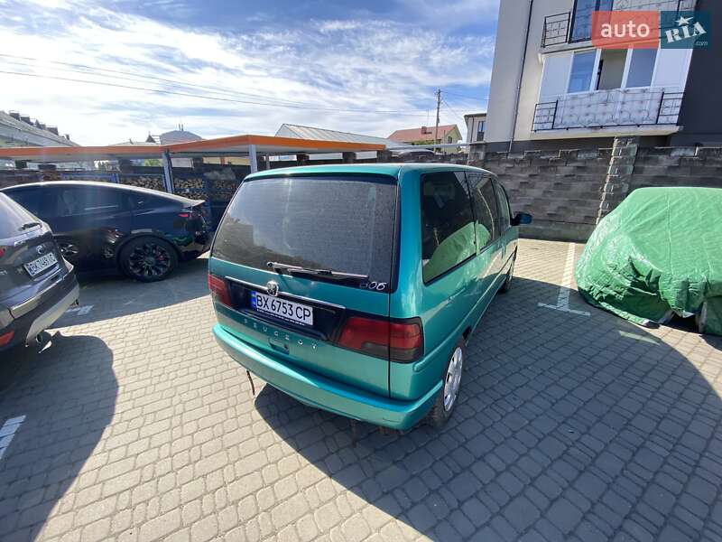 Минивэн Peugeot 806 2000 в Ровно