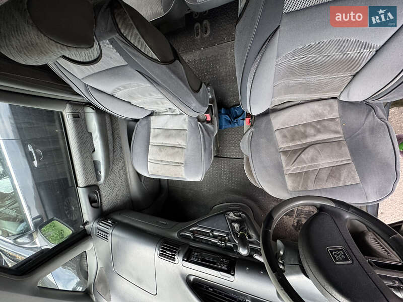 Минивэн Peugeot 806 1995 в Киеве