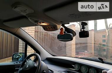 Мінівен Peugeot 807 2004 в 