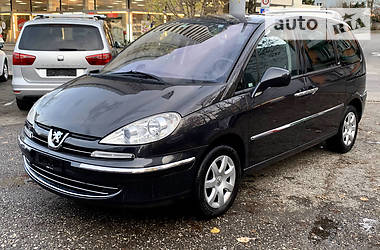 Peugeot 807 2010