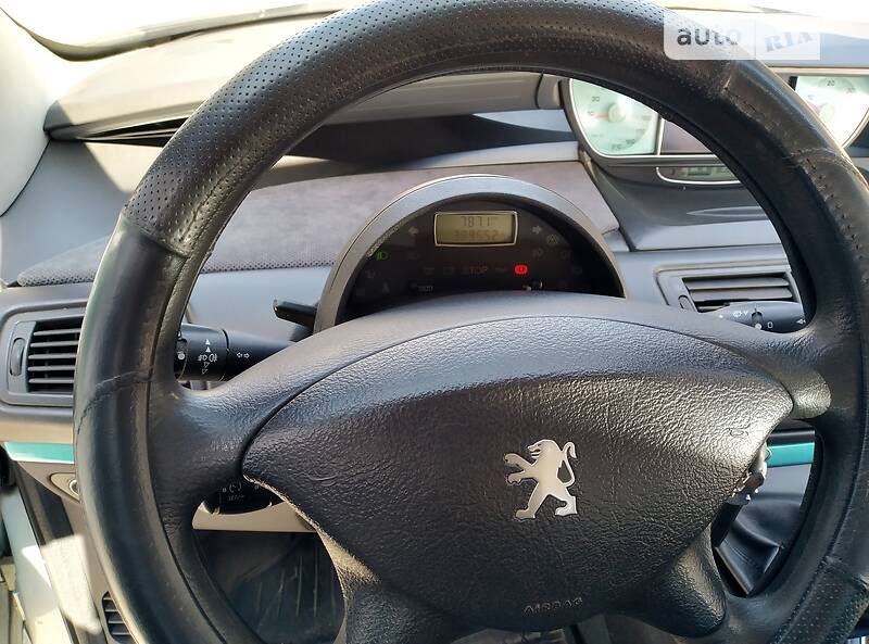 Мінівен Peugeot 807 2004 в Житомирі