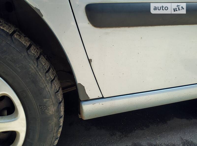 Мінівен Peugeot 807 2004 в Житомирі