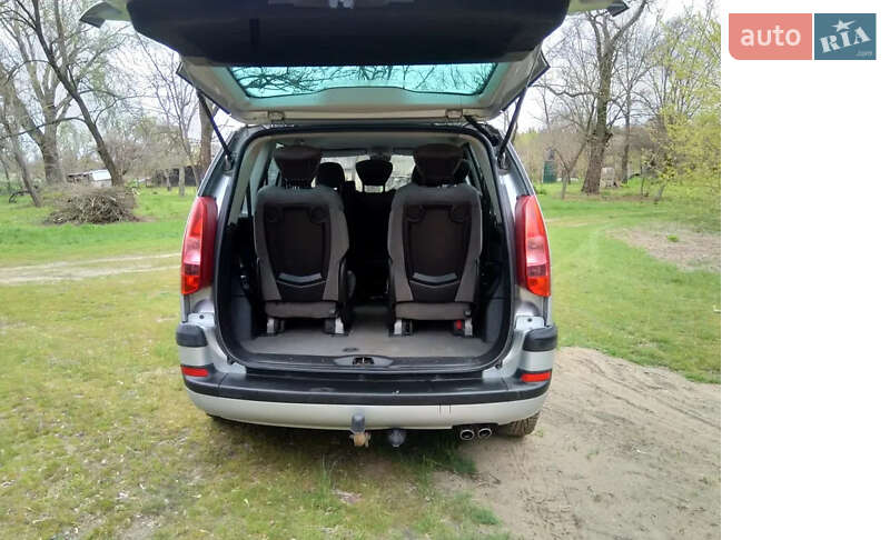 Мінівен Peugeot 807 2003 в Кам'янському