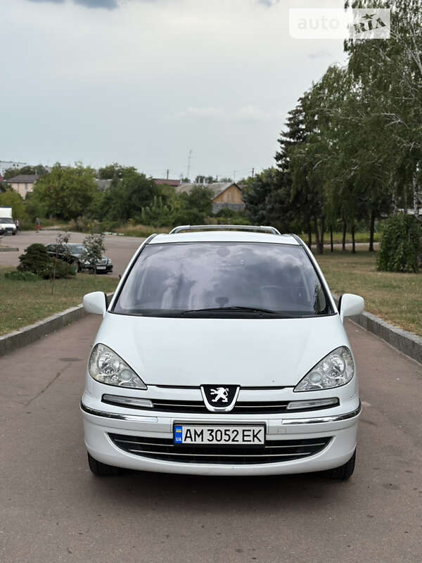Минивэн Peugeot 807 2011 в Житомире