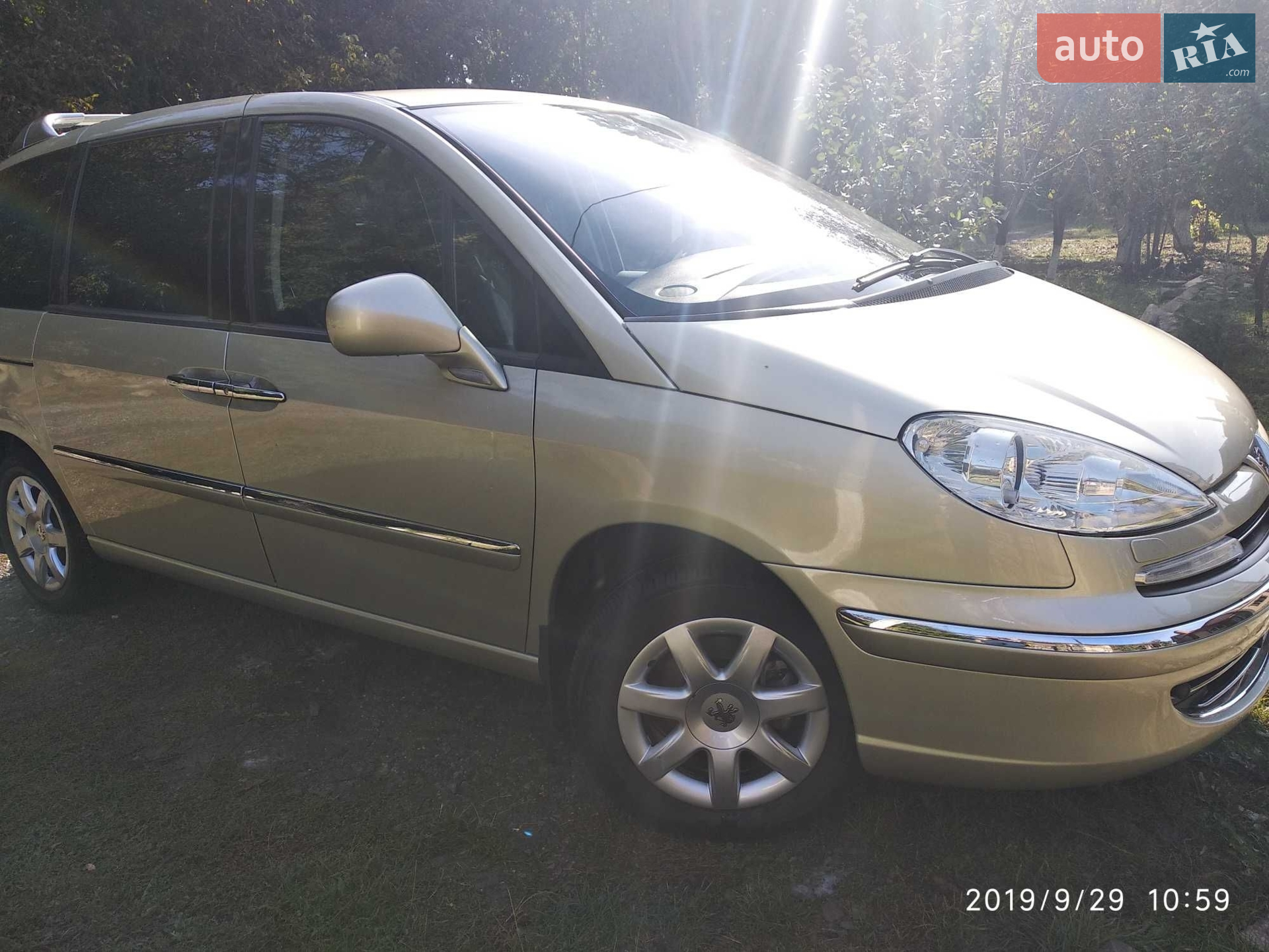 Peugeot 807 2013 VIN VF3EBRHD8DZ031717 фото оголошення 9 з 18