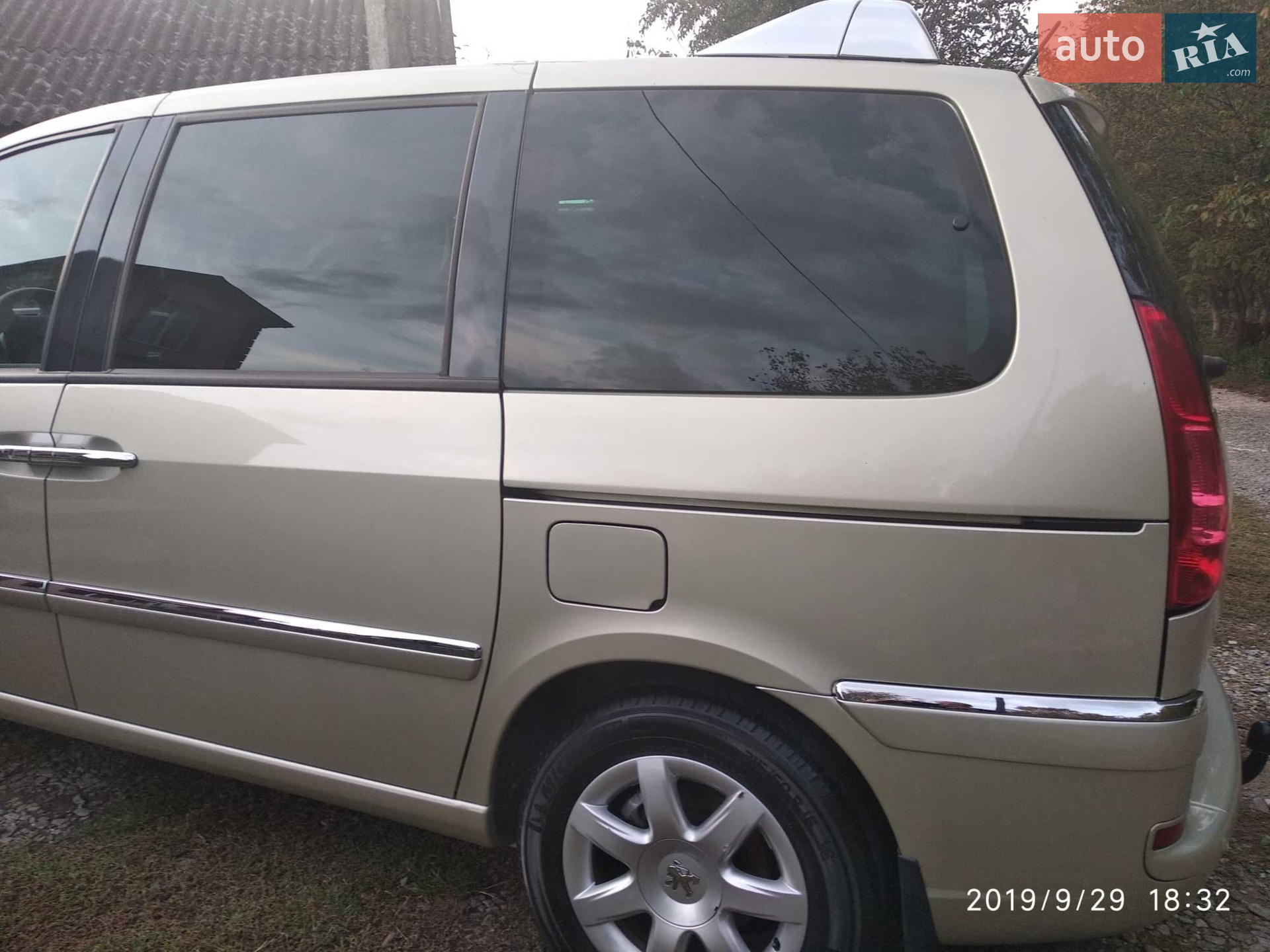 Peugeot 807 2013 VIN VF3EBRHD8DZ031717 фото оголошення 15 з 18
