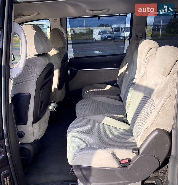 Мінівен Peugeot 807 2007 в Хусті