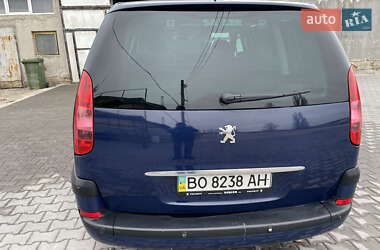 Минивэн Peugeot 807 2004 в 
