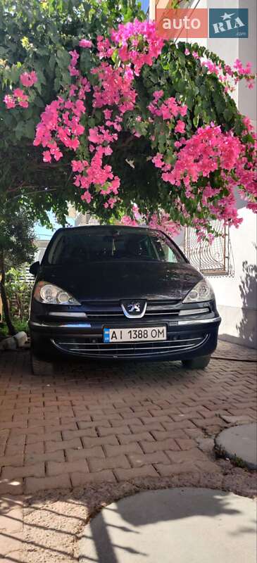 Peugeot 807 2008