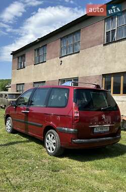 Мінівен Peugeot 807 2006 в 