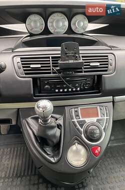 Минивэн Peugeot 807 2008 в 