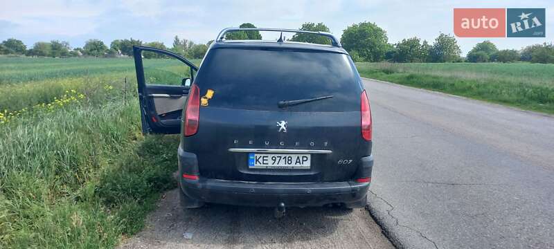 Мінівен Peugeot 807 2003 в Дніпрі
