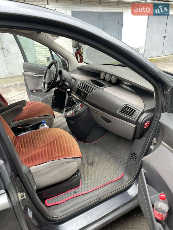 Мінівен Peugeot 807 2006 в Білій Церкві