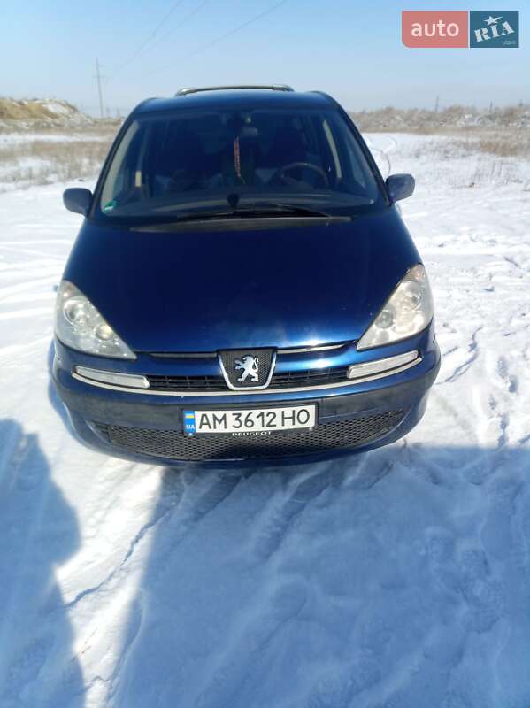 Peugeot 807 2003