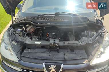 Мінівен Peugeot 807 2013 в 