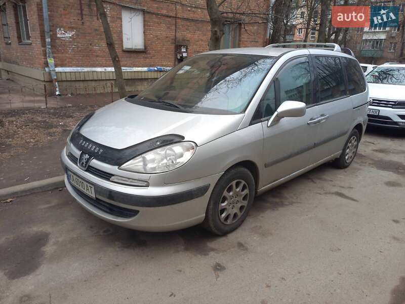 Мінівен Peugeot 807 2004 в Києві