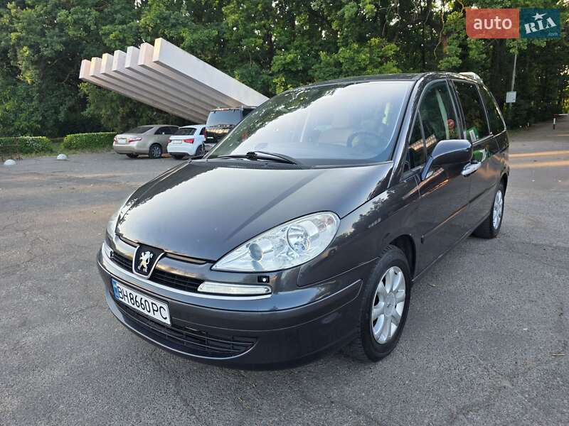 Минивэн Peugeot 807 2006 в 
