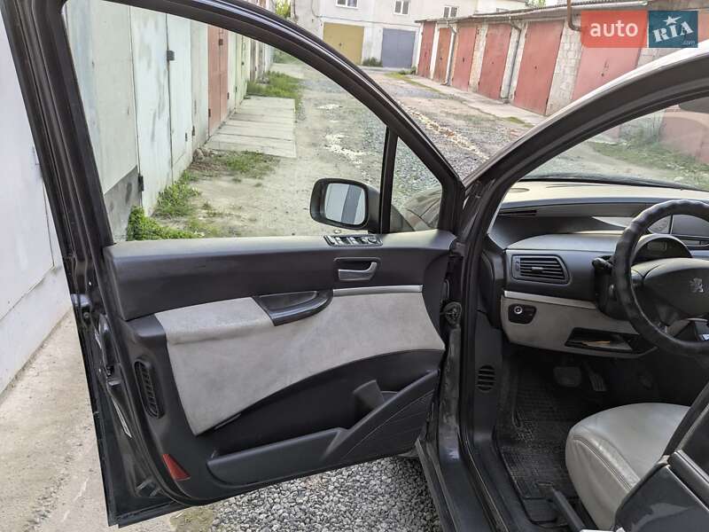 Мінівен Peugeot 807 2007 в Бродах