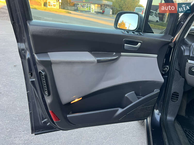 Минивэн Peugeot 807 2005 в Виннице фото 57 Минивэн Peugeot 807 2005 в Виннице