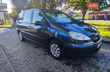 Мінівен Peugeot 807 2007 в Долині