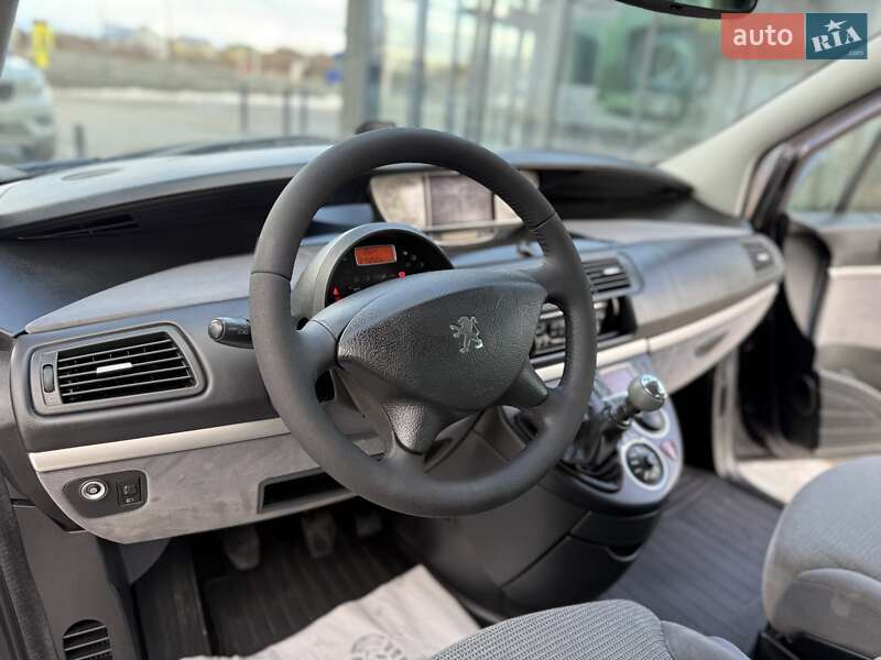 Мінівен Peugeot 807 2010 в Дрогобичі